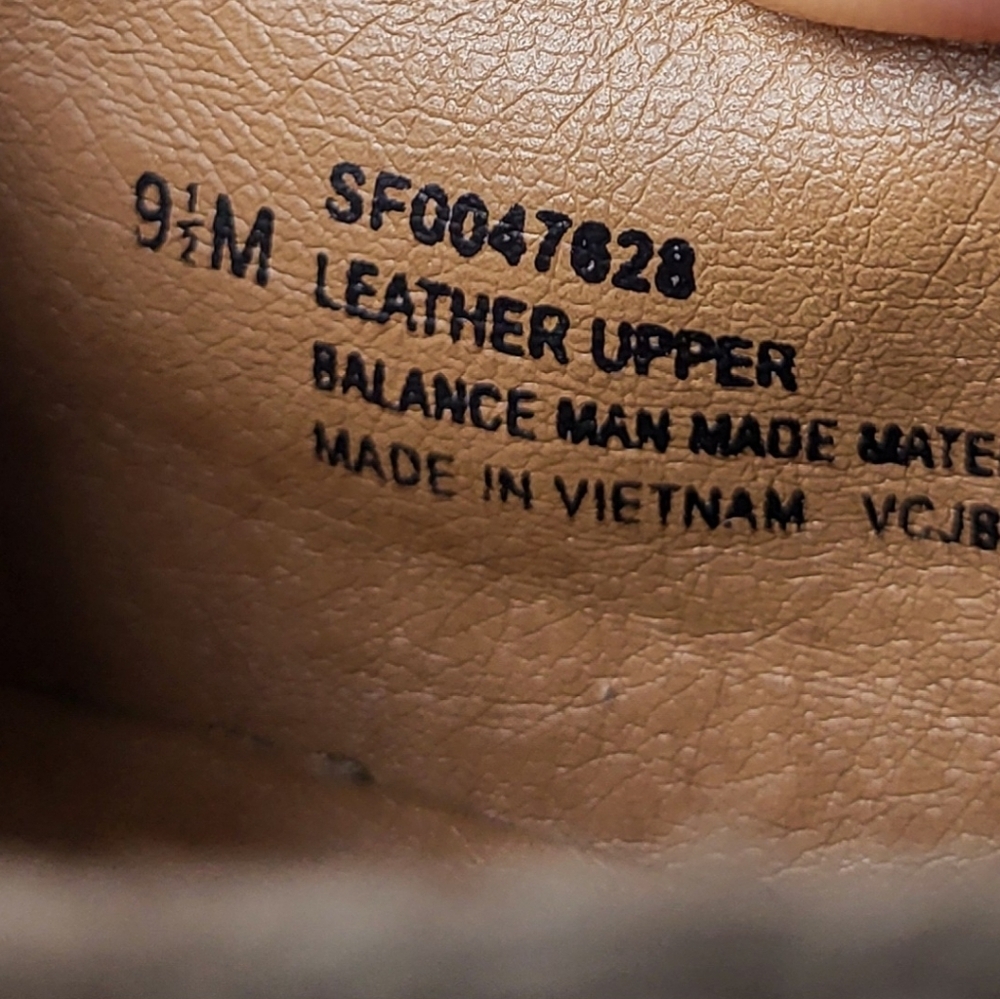 Sofft Women's Potina Slip on Sneaker Size 9.5 Suede Leather Taupe Pre-owned - Picture 3 of 8